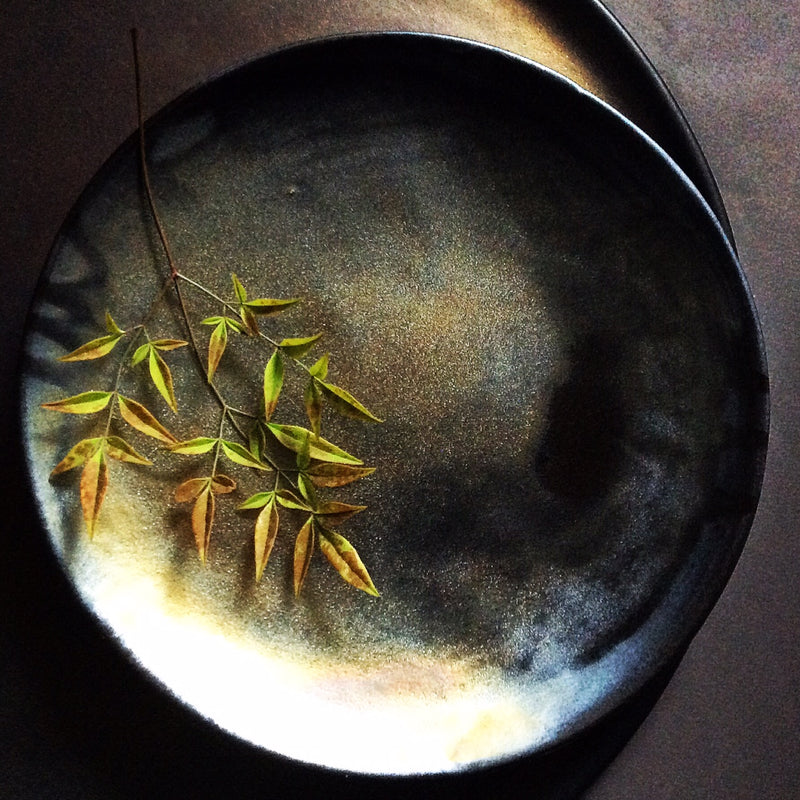 BLACK IRIDESCENT BOWL