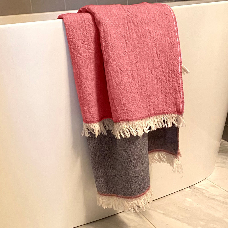 Peshtemal CHARCOAL/RED (Reversible)