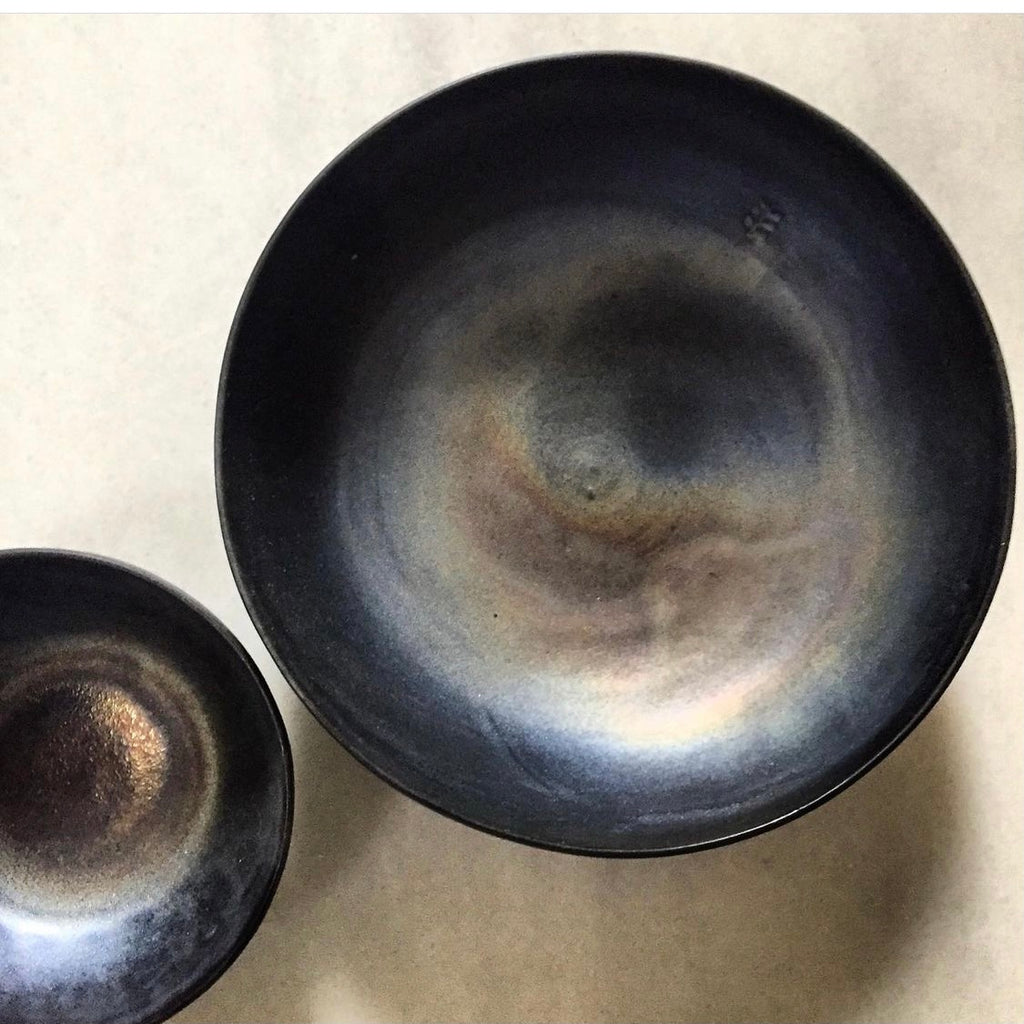 BLACK IRIDESCENT BOWL