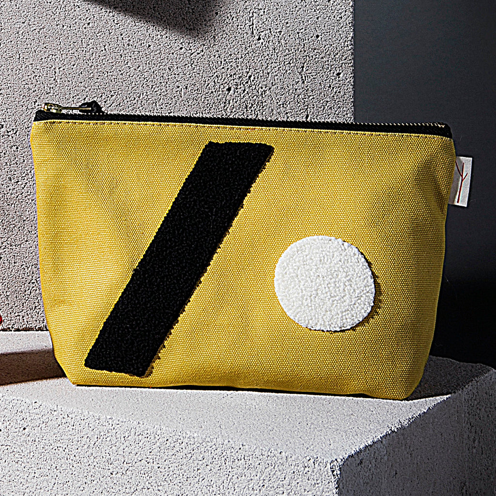 MUSTARD w/BLACK SLANTED BAR/CREAM DOT - Vanity Case